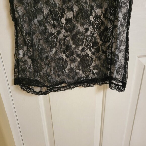 Camisa Blue knot-front off-shoulder tunic and sheer lace Tank Size: Medium NWT - Picture 6 of 14